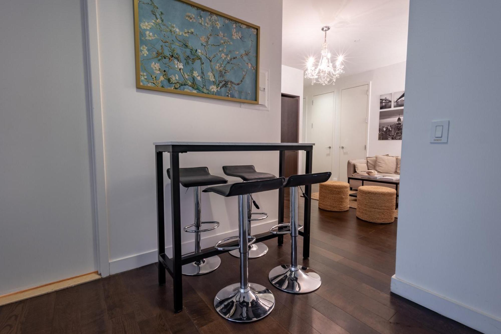 Outstanding & Cozy 4bdr & 2bth In Downtown Manhattan Nova York